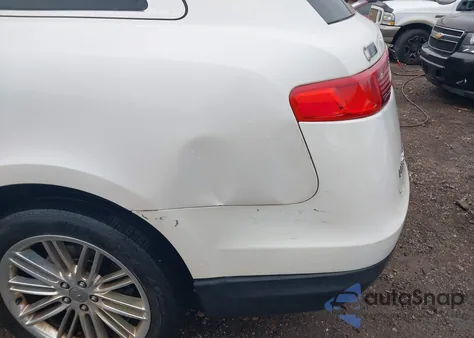 2013 Lincoln Mkt Ecoboost z USA, uszkodzony, nr VIN 2LMHJ5AT3DBL55593